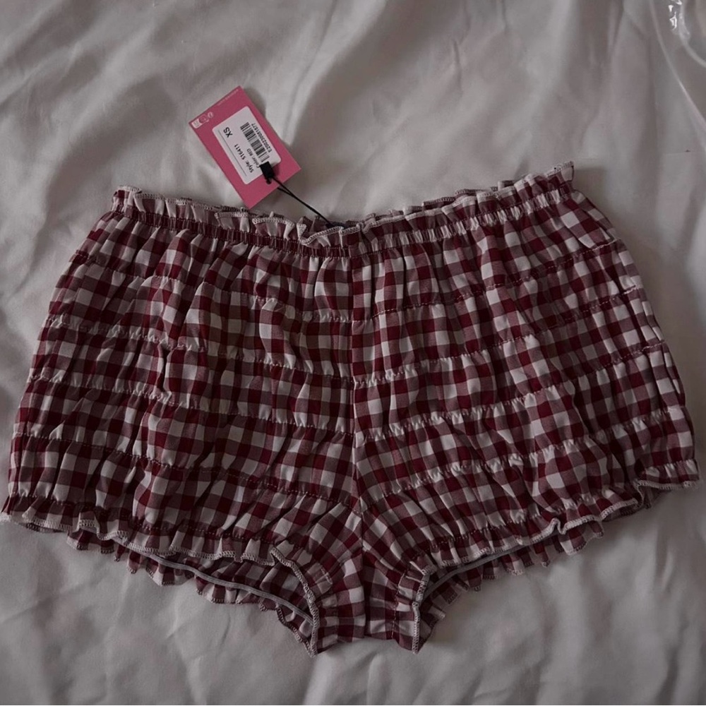 NWT Edikted red and white gingham micro short